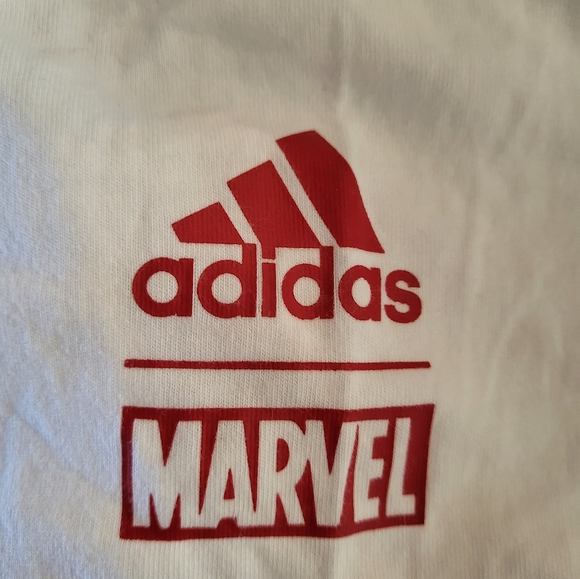 adidas Men's Basketball Tshirt - Picture 3 of 4